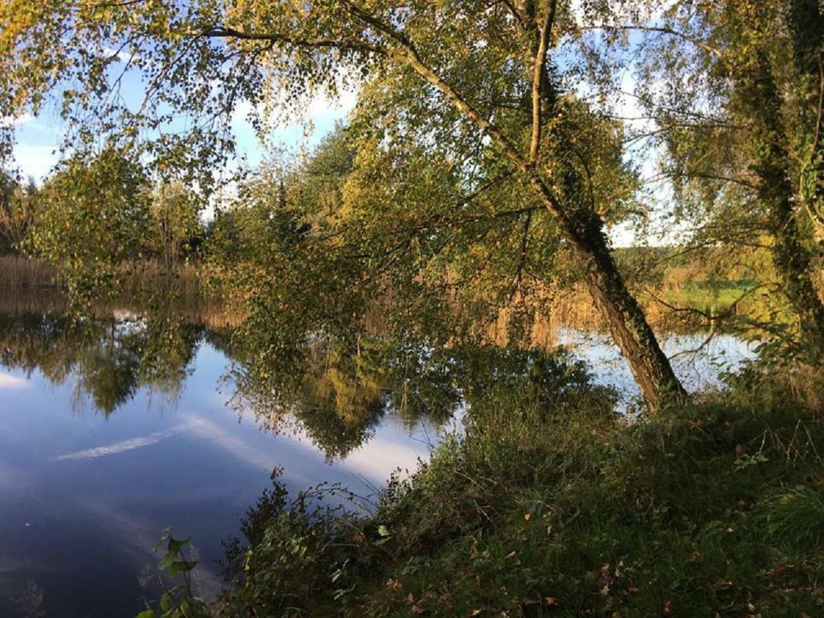 Willa La Bucherie Montembœuf Zewnętrze zdjęcie